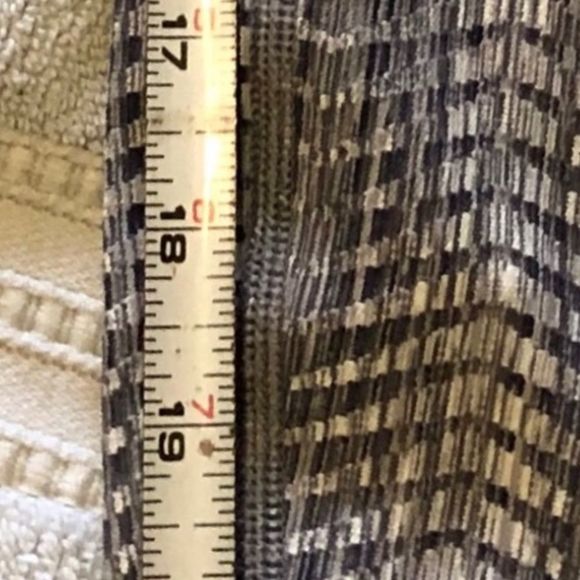 Lululemon WUC - Picture 6 of 6